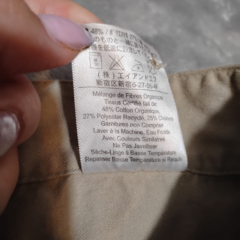 Ibex Women's Tan Shorts - Picture 8 of 9